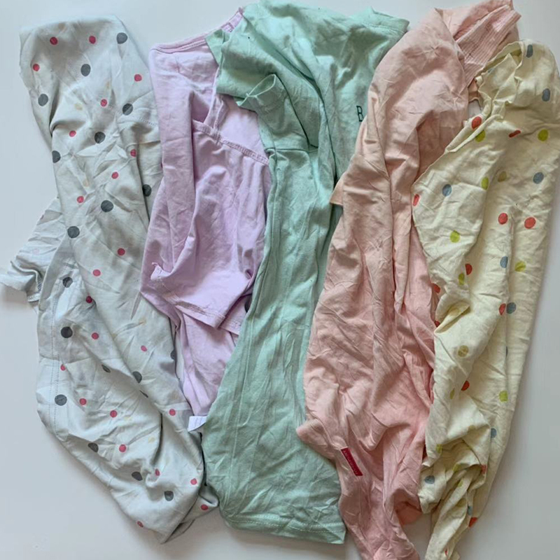 淺色T恤擦機(jī)布